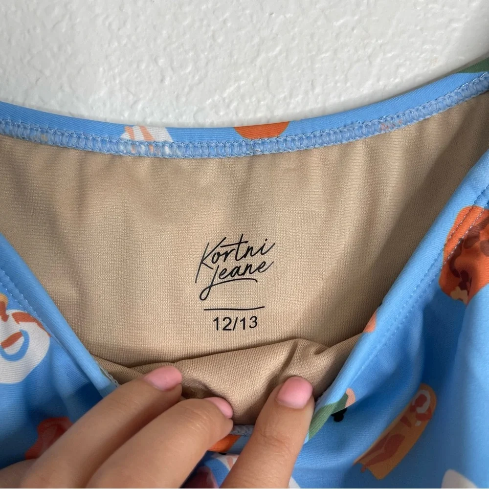 Kortni Jeane Blue‎ Rafting Floating People Swim Tank Top Size 12/13